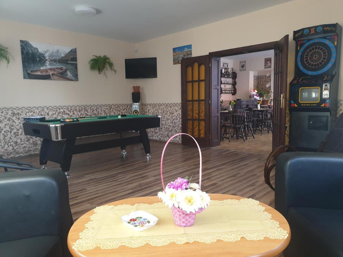 Anda Vendeghaz Hotel Harkany Ngoại thất bức ảnh